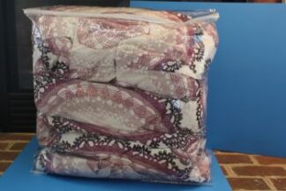 23W x 23L x 10D, 4 Mil White Zipper Vinyl Comforter Bags