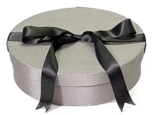 13 1/2 x 11 1/2 x 3 7/8 (Oval), Fabric Covered Wine Bottle and Glass Gift Boxes, Silver