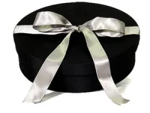 13 1/2 x 11 1/2 x 3 7/8 (Oval), Fabric Covered Wine Bottle and Glass Gift Boxes, Black
